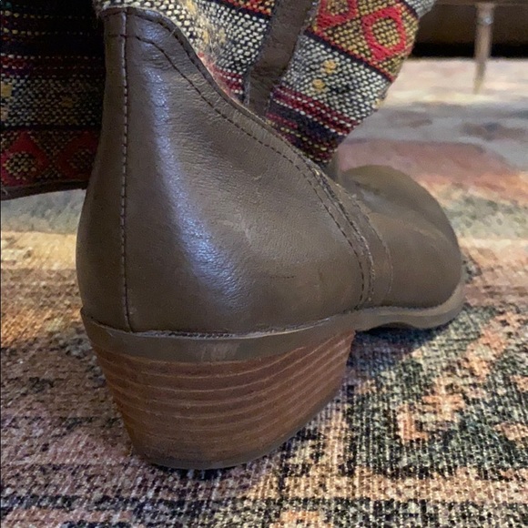 Steve Madden P-Brook Aztec Leather Boot, 9.5 - Picture 3 of 8